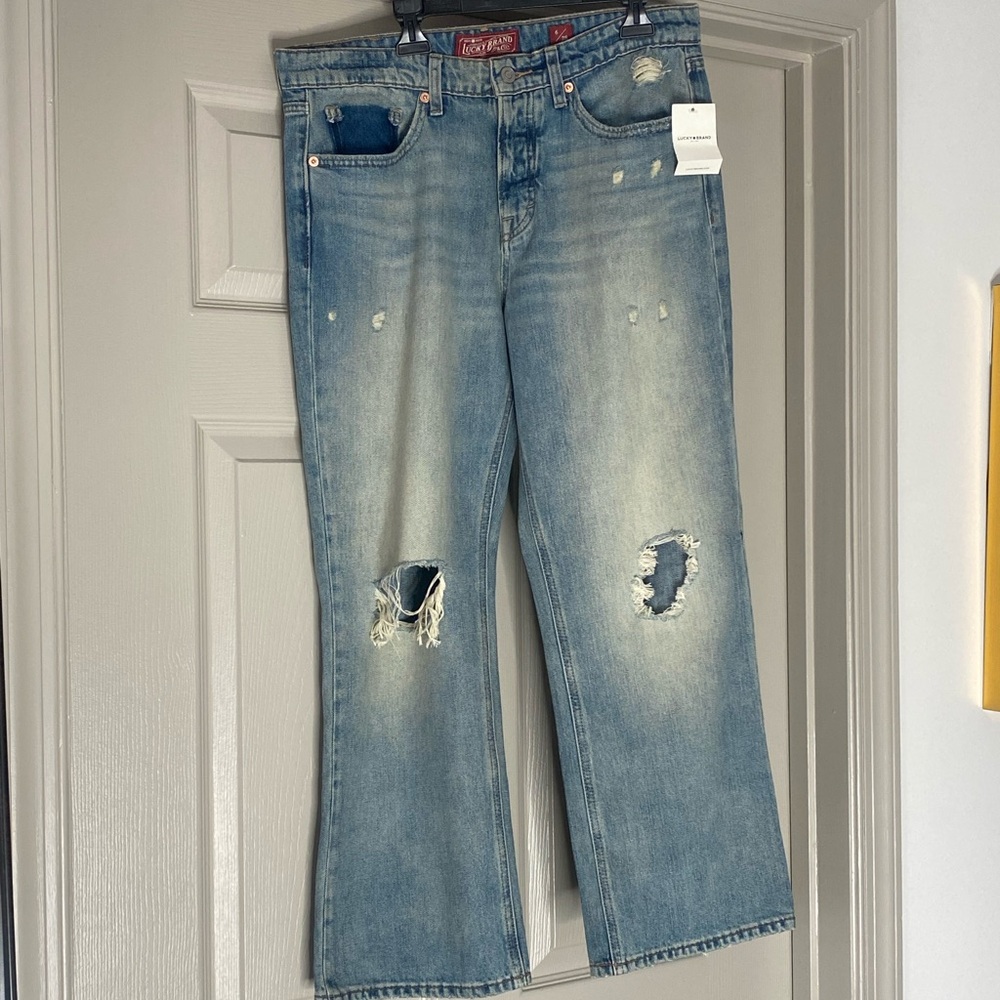 Lucky Brand Girl Next Door / Boyfriend Cropped Jeans Size 6 = European Size 28